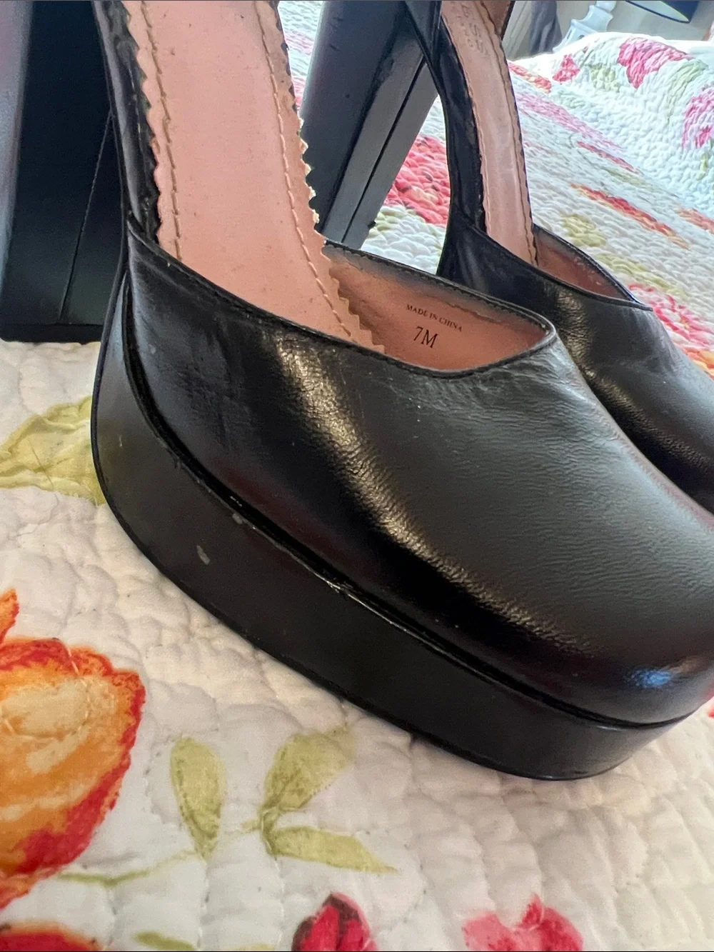 GUESS Black Platform Mary Jane Heels Shoes